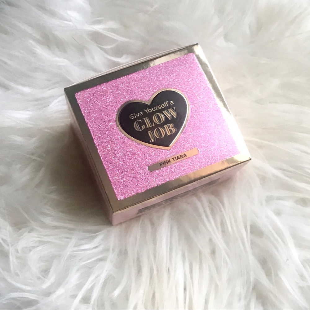 NEW Too Faced Glow Job: Pink Tiara